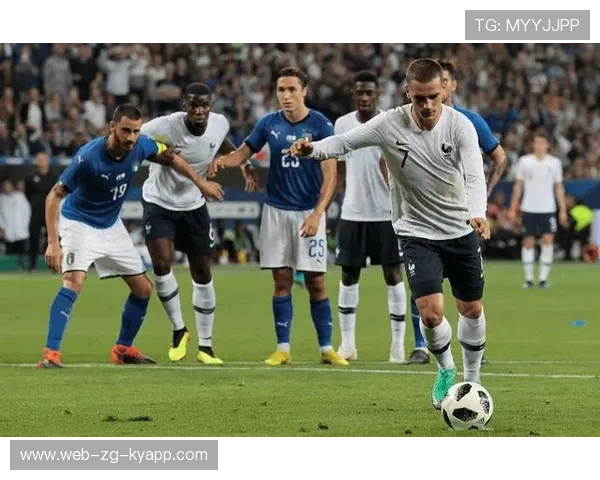 友谊赛中球队试验新阵容获得正向反馈